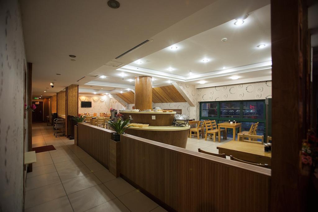 Yiwu Luckbear Hotel Exterior photo